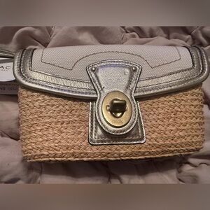 Authentic Coach Vintage Metallic Gold and Tan Clutch Straw Clutch! Rare! NWT